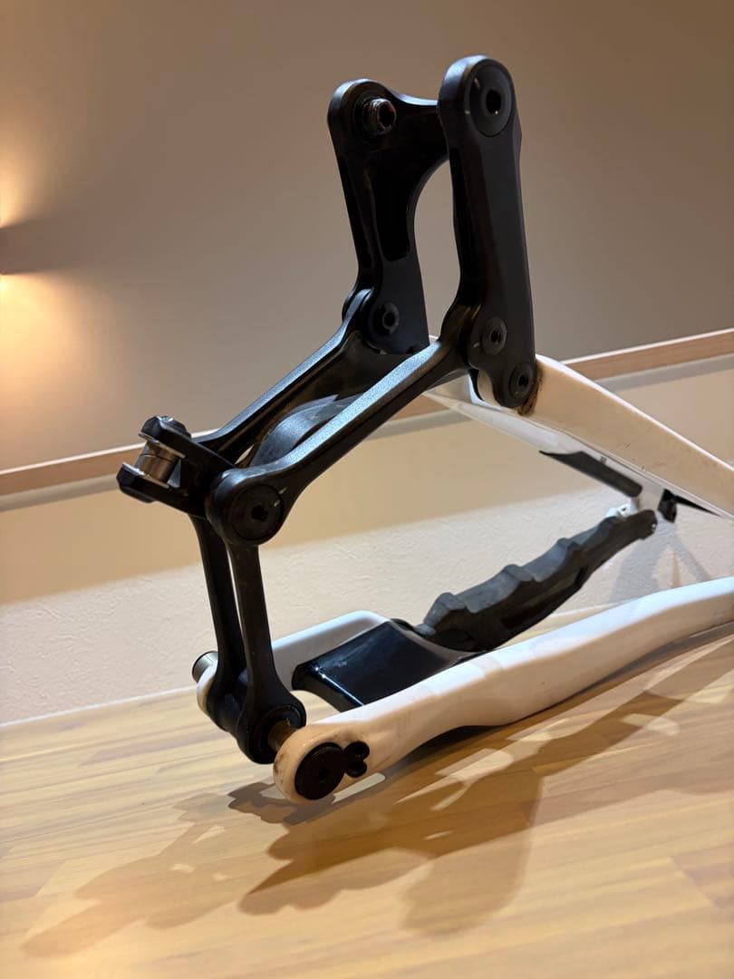 SPECIALIZED ENDURO リア三角フレーム S3 SIZE