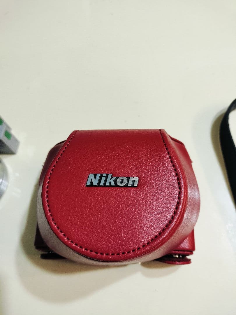 Nikon ミラーレス一眼 Nikon1 J5 ダブルレンズ 新品バッテリー付き