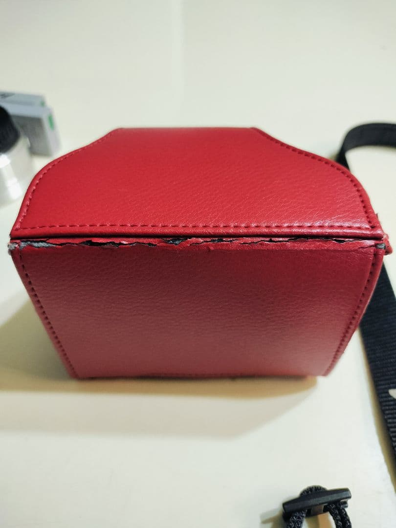 Nikon ミラーレス一眼 Nikon1 J5 ダブルレンズ 新品バッテリー付き