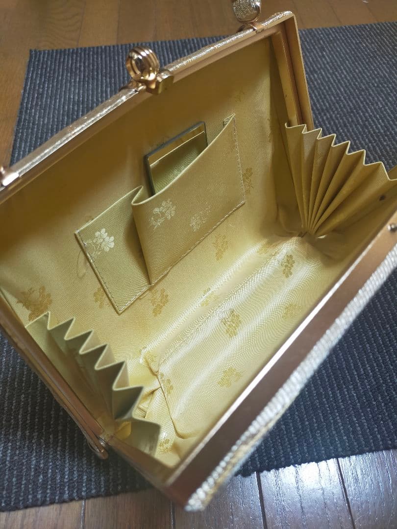 和装小物 バック 手提げ 呉服店 呉服屋 着物 帯 和服 美品 記念 祝い着