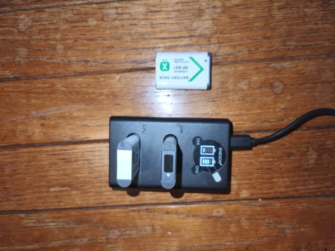 デジタルカメラ SONY DSC-RX100M7