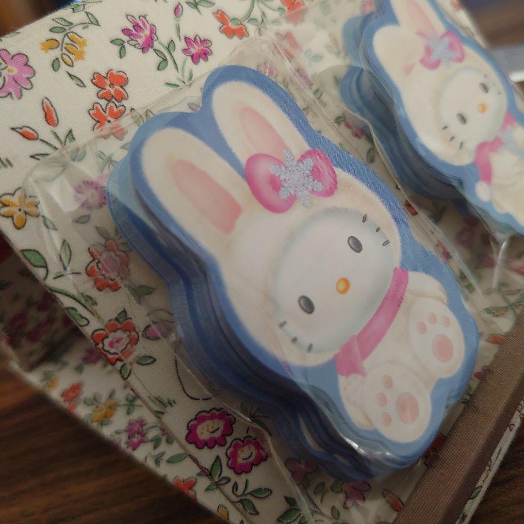 m*n様 新品‪♡ハローキティ雪うさぎ缶入りメモ＆ミニメモ(オマケ)