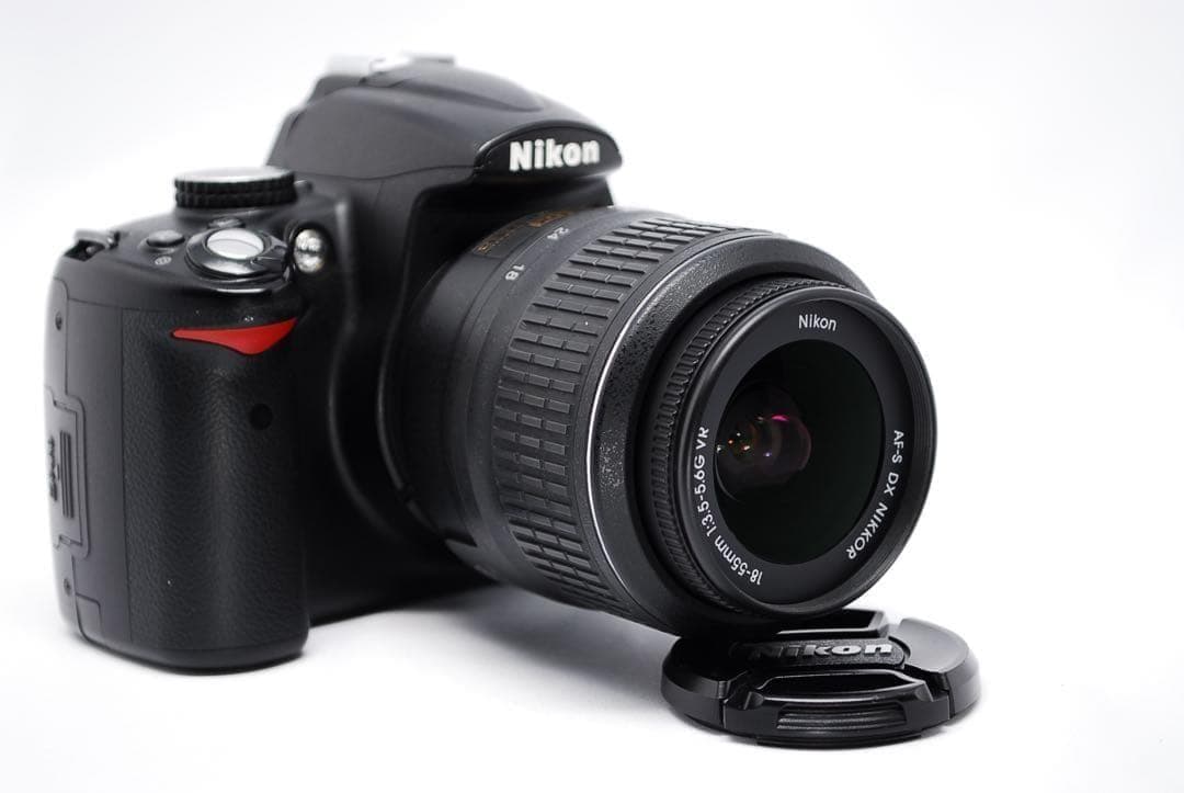 コンディション良好✨Nikon D5000✨ 手ぶれ補正レンズ付✨一眼レフ✨