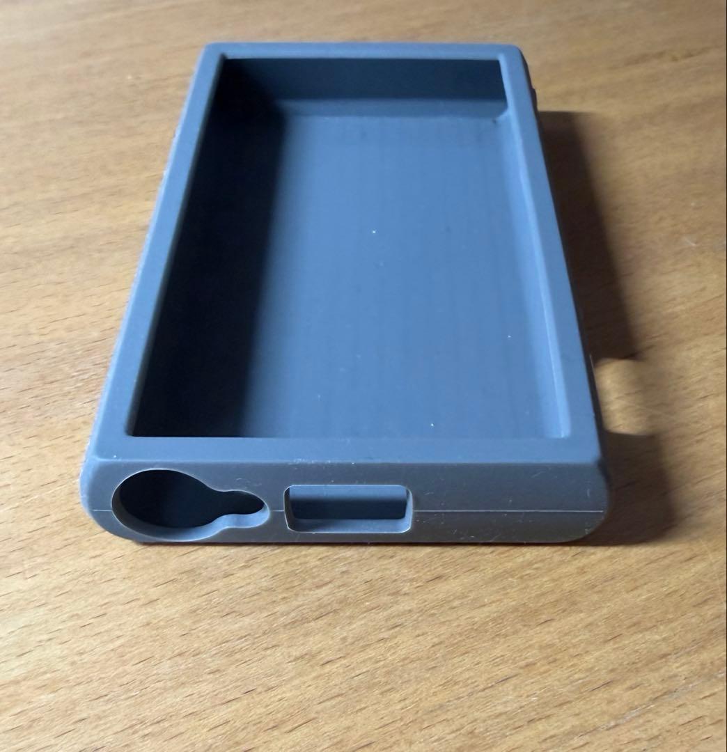 SONY NW-A306 デジタルオーディオプレーヤー　純正シリコンケース付