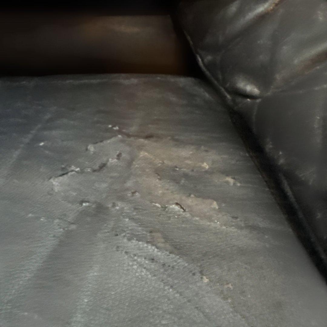 ぼ*ん様 カッシーナ マラルンガ 本革 一人掛けソファ