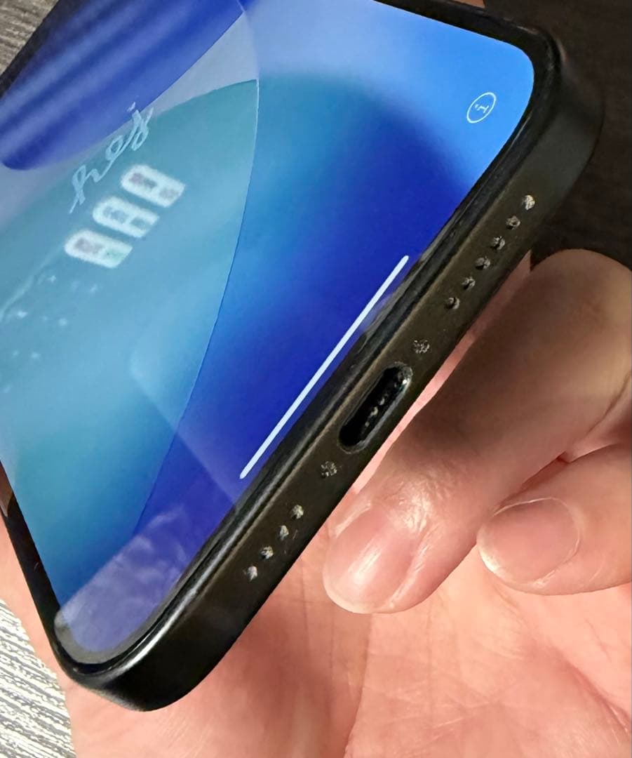 iPhone 15 Plus 128GB ブラック SIMフリー 本体のみ 美品