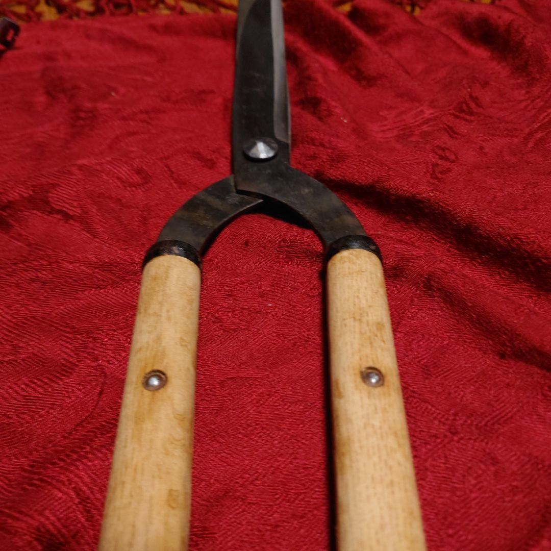 梅善　梅本善一作　刈込鋏　門型 ②