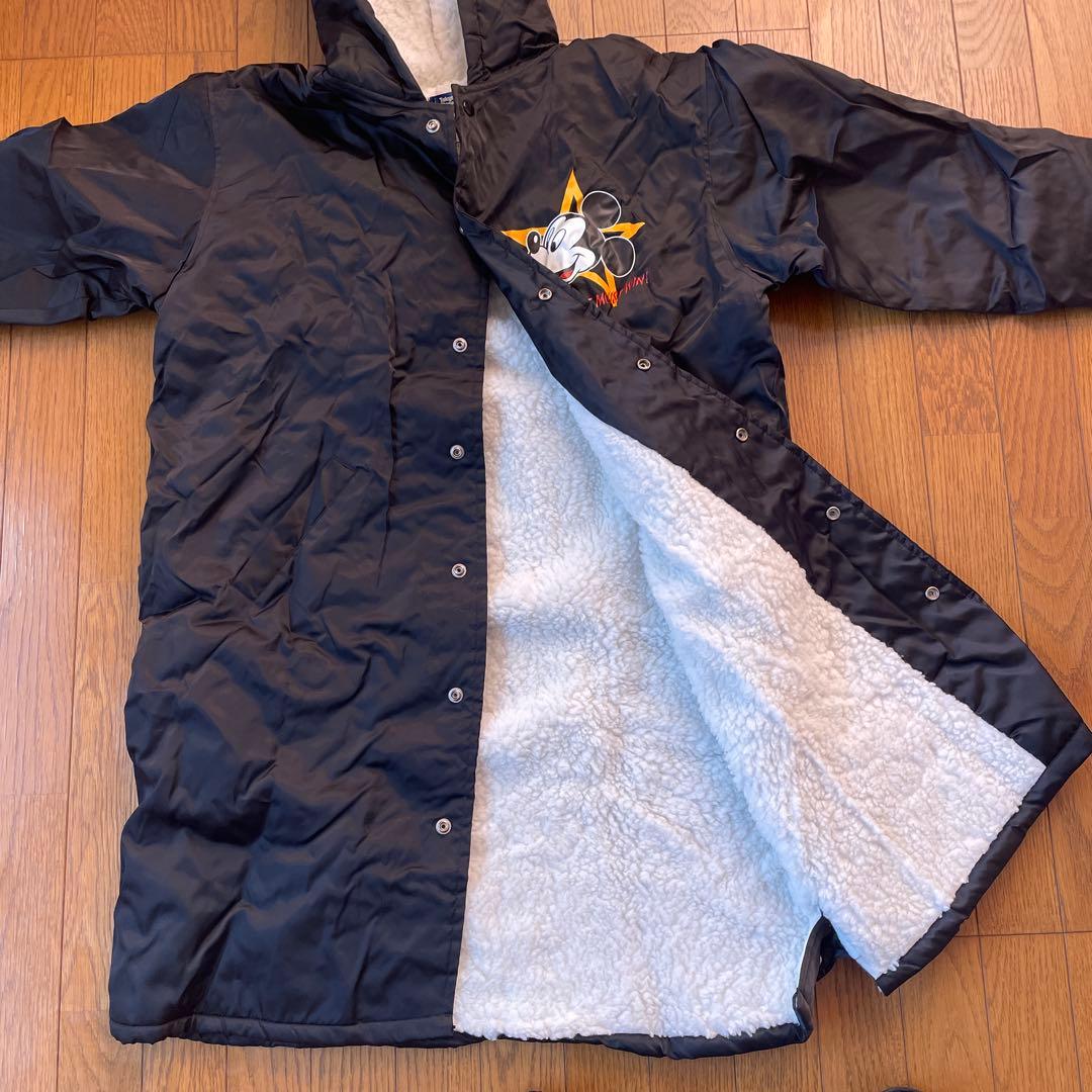 ディズニー　ミッキーベンチコート