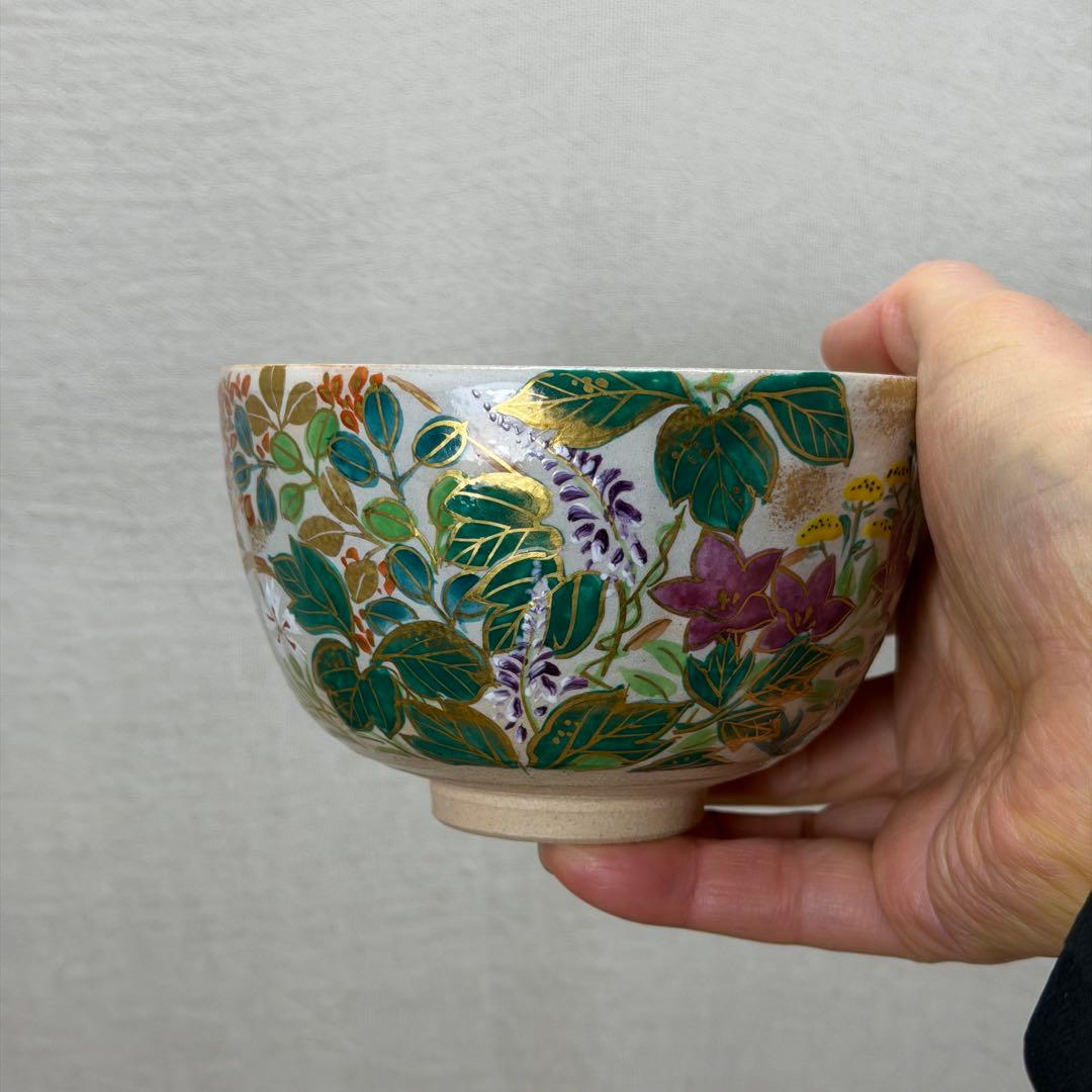a784 送料込 色絵秋の七草 花房美峰造 在銘 四方桟共箱 茶道具 抹茶碗