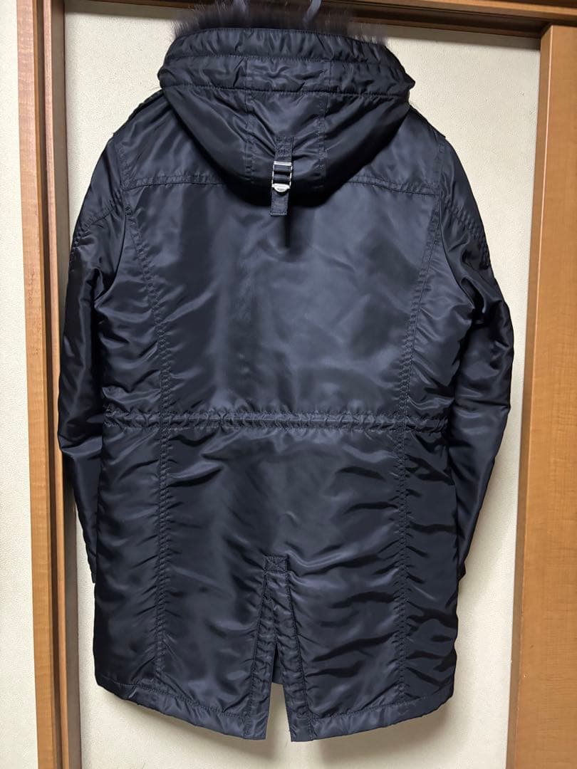 美品　バーバリー　ブラックレーベル　ナイロン　中綿ジャケット　ミリタリー