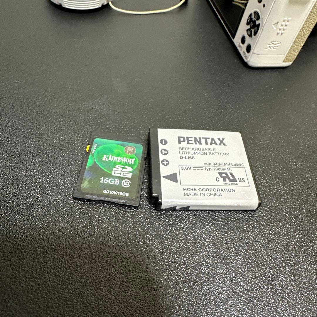 ペンタックスPENTAX Q ホワイト　動作品　中古良品