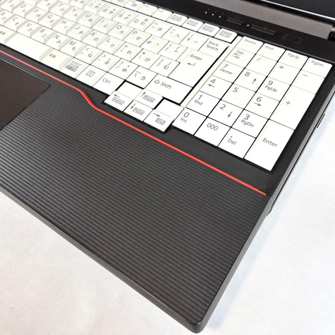 FUJITSU LIFEBOOK A574 i5 SSD480GBメモリ8GB