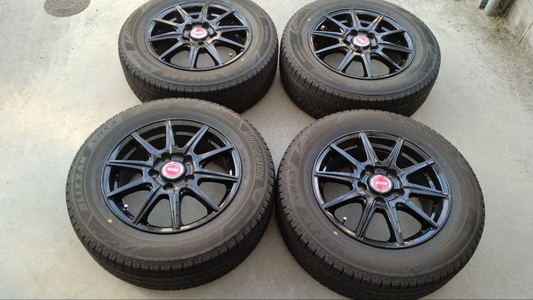 スタッドレスタイヤ/ホイール4本セット VRX3 195/65R15