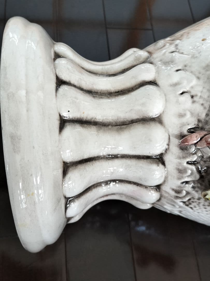 イタリア製の花瓶です。