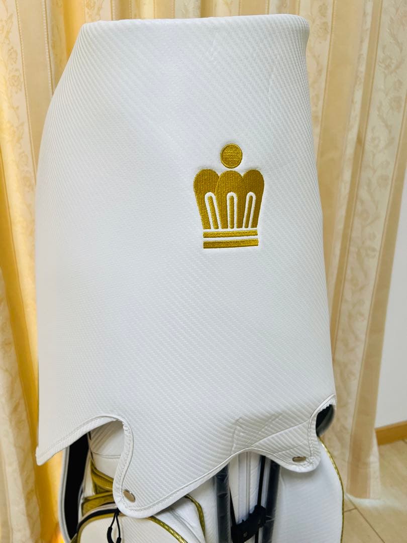 レア⭐︎中日クラウンズ⭐︎記念非売品⭐︎キャディバッグ ホワイト・ゴールド