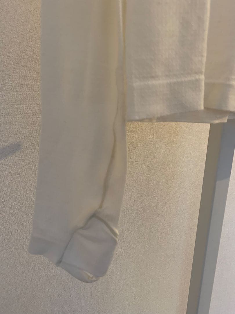 新品未使用　ルルレモン Swiftly ウール長袖シャツ ウエスト丈