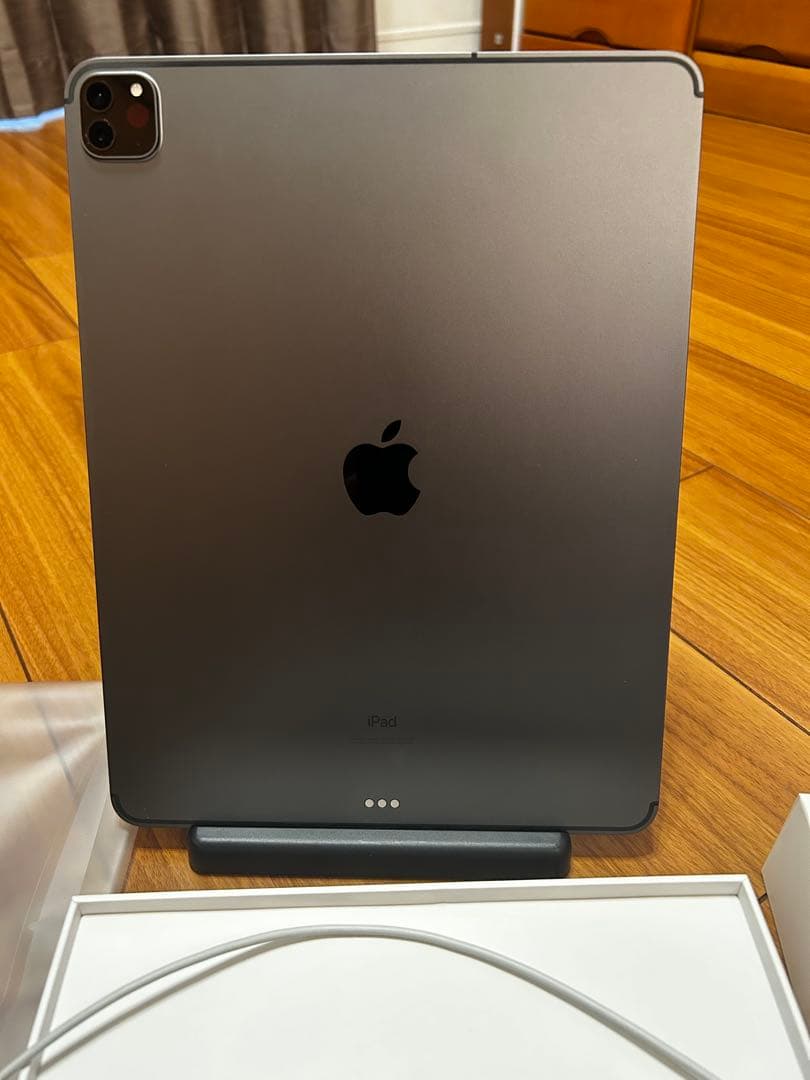 iPad Pro 12.9インチ第4世代セルラーモデル256GB スペースグレー