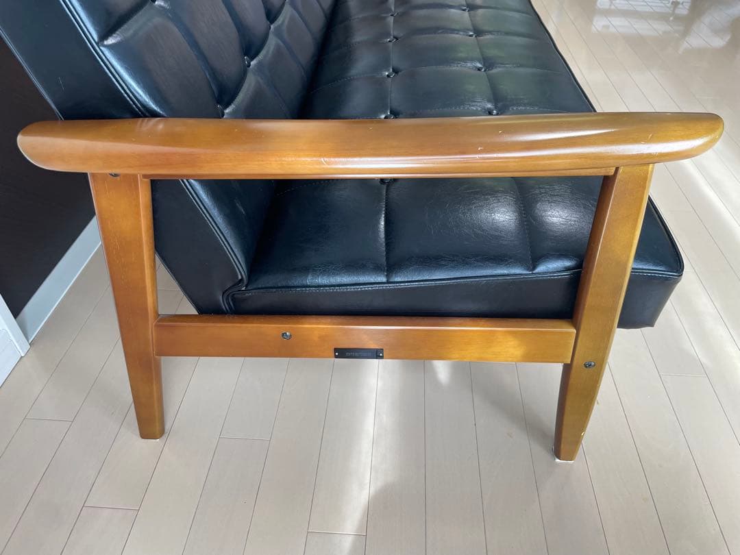 カリモク60 Kチェア　2シーター　スタンダードブラック