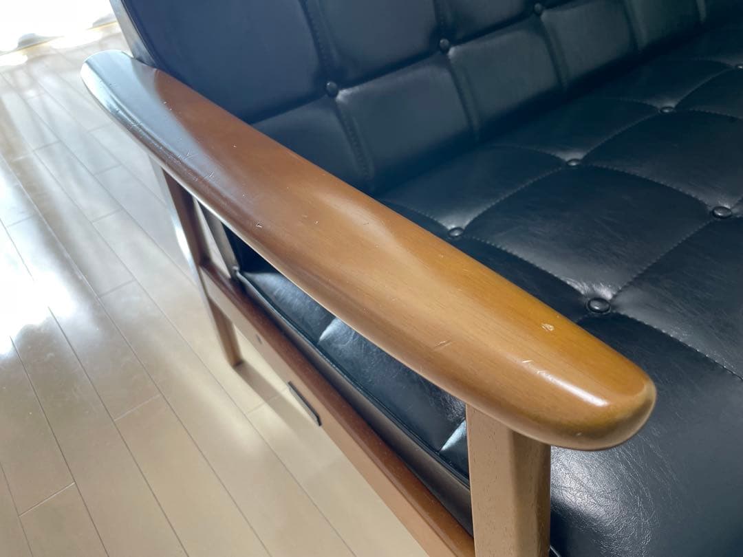 カリモク60 Kチェア　2シーター　スタンダードブラック