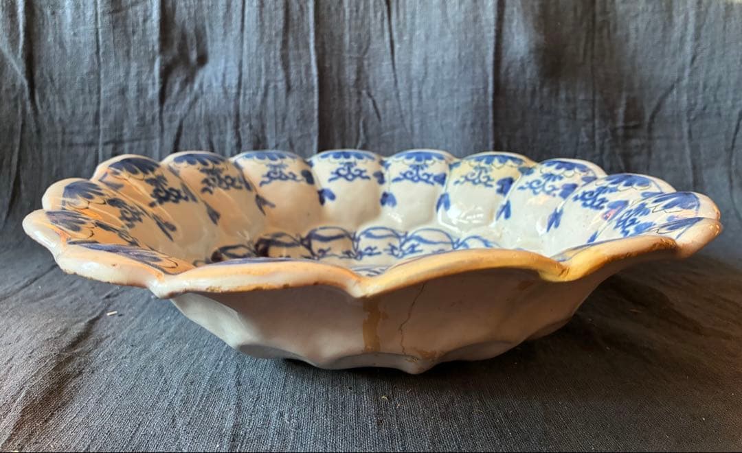 染付け花鳥文輪花大鉢　デルフト陶器　17世紀　オランダ　江戸時代初期