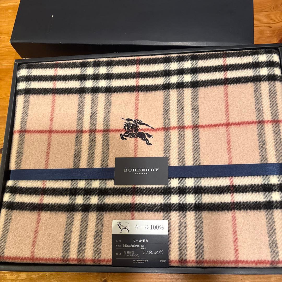 BURBERRY ウール100% チェック柄ブランケット 140x200cm