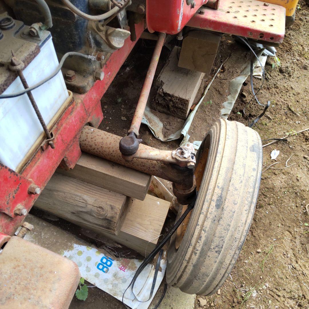 日の本トラクター MB-140 赤/黄