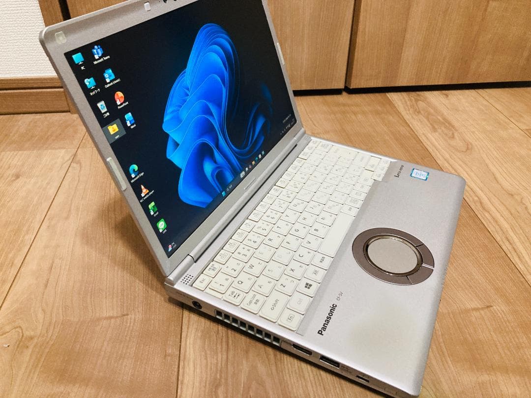 レッツノートSV8 /512GB/16GB/OFFICE2021/DVDマルチ