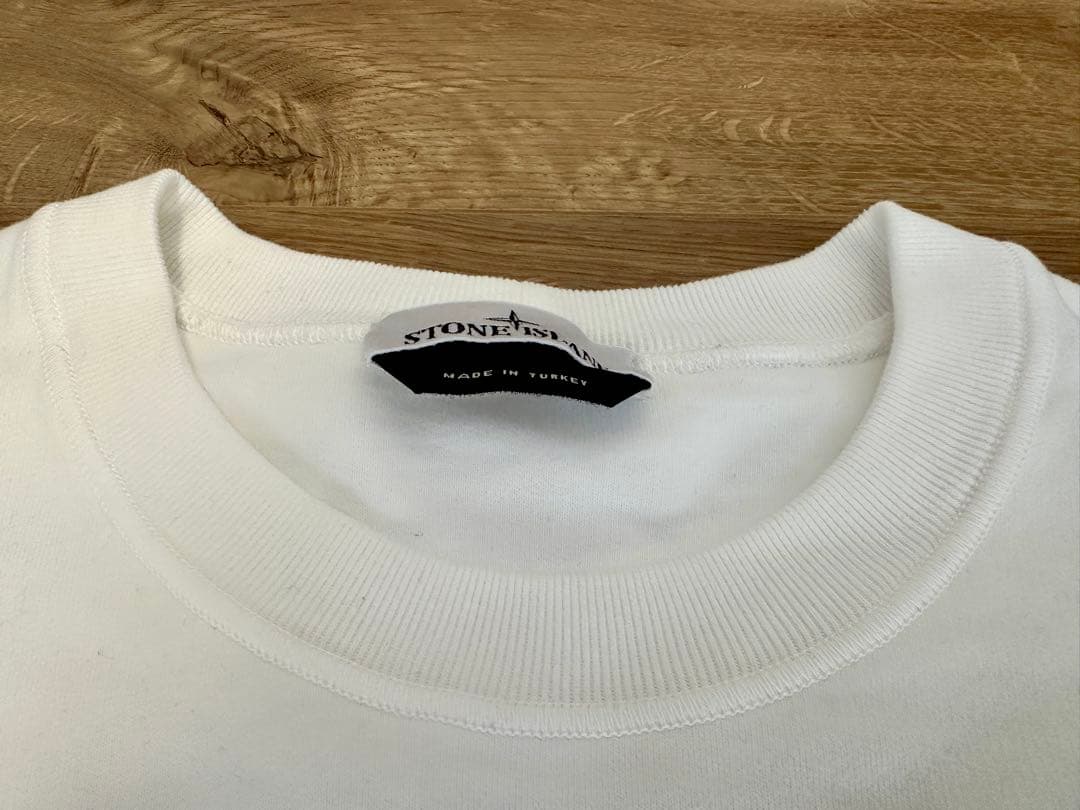 STONE  クルーネックスウェットシャツ