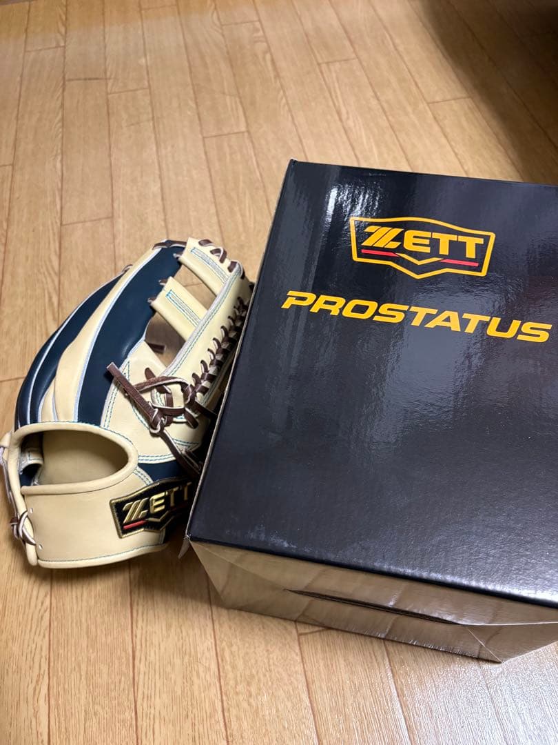 Johnny ZETT PROSTATUS 軟式グローブ ベージュ/ネイビ