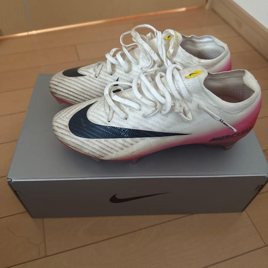 Nike Mercurial サッカーシューズ ホワイト/ピンク