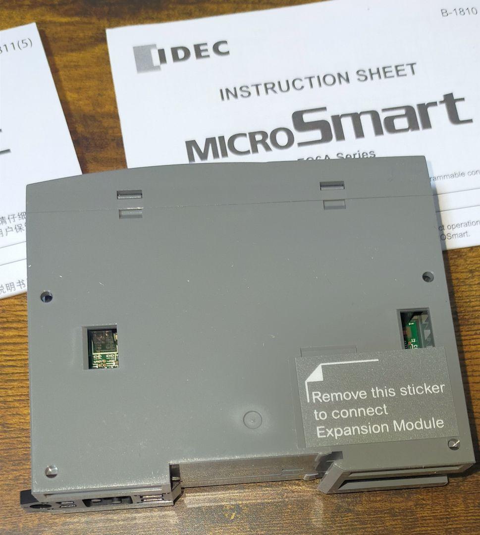1個　IDEC FC6A-R161 16点リレー出力 PLC