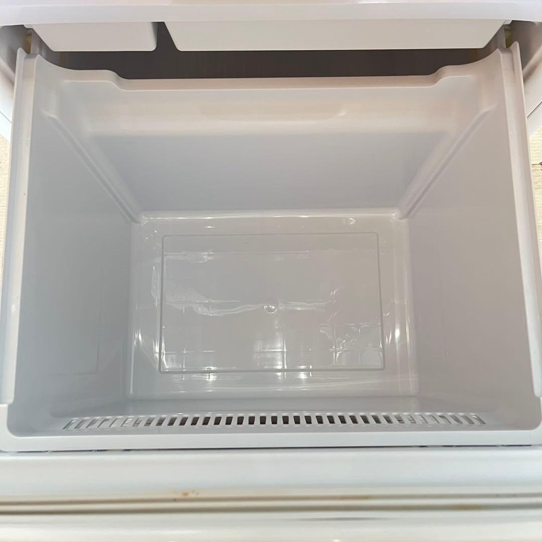 配送設置無料　冷蔵庫 AQUA ホワイト　大容量　最新　21年式