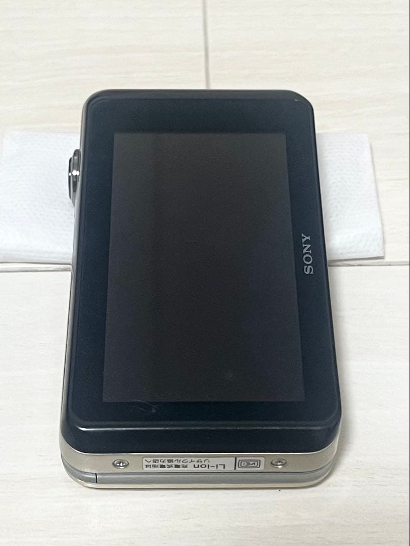 ★SONY Cyber-shot DSC-WX30 シルバー デジカメ