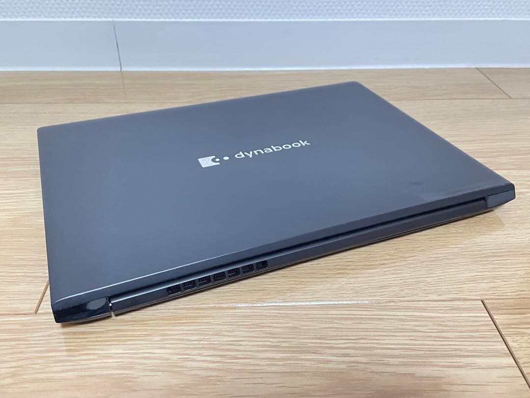 東芝 Dynabook FHD液晶 Core i5-8250U SSD256GB