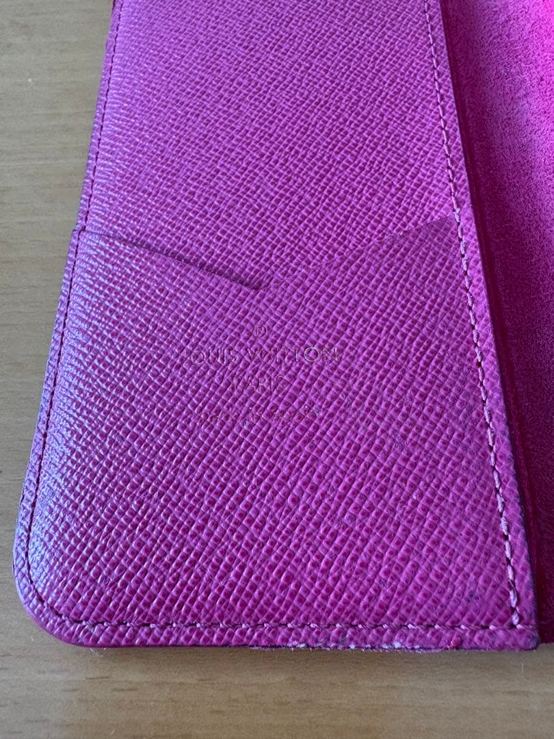 ルイビトン　手帳型ケース