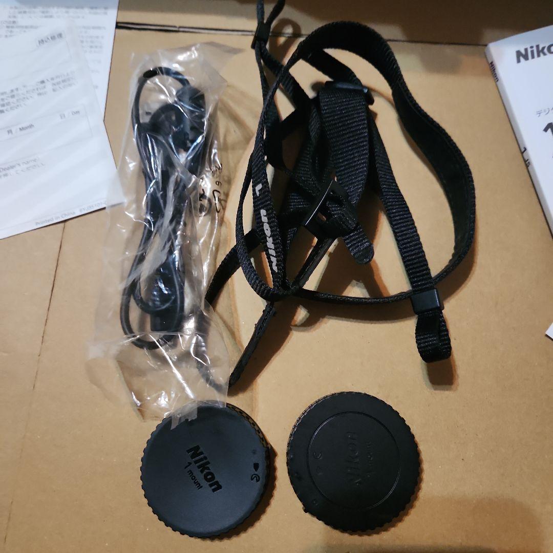 美品 NIKON J5 ダブルレンズキット ブラック 箱付き 欠品なし