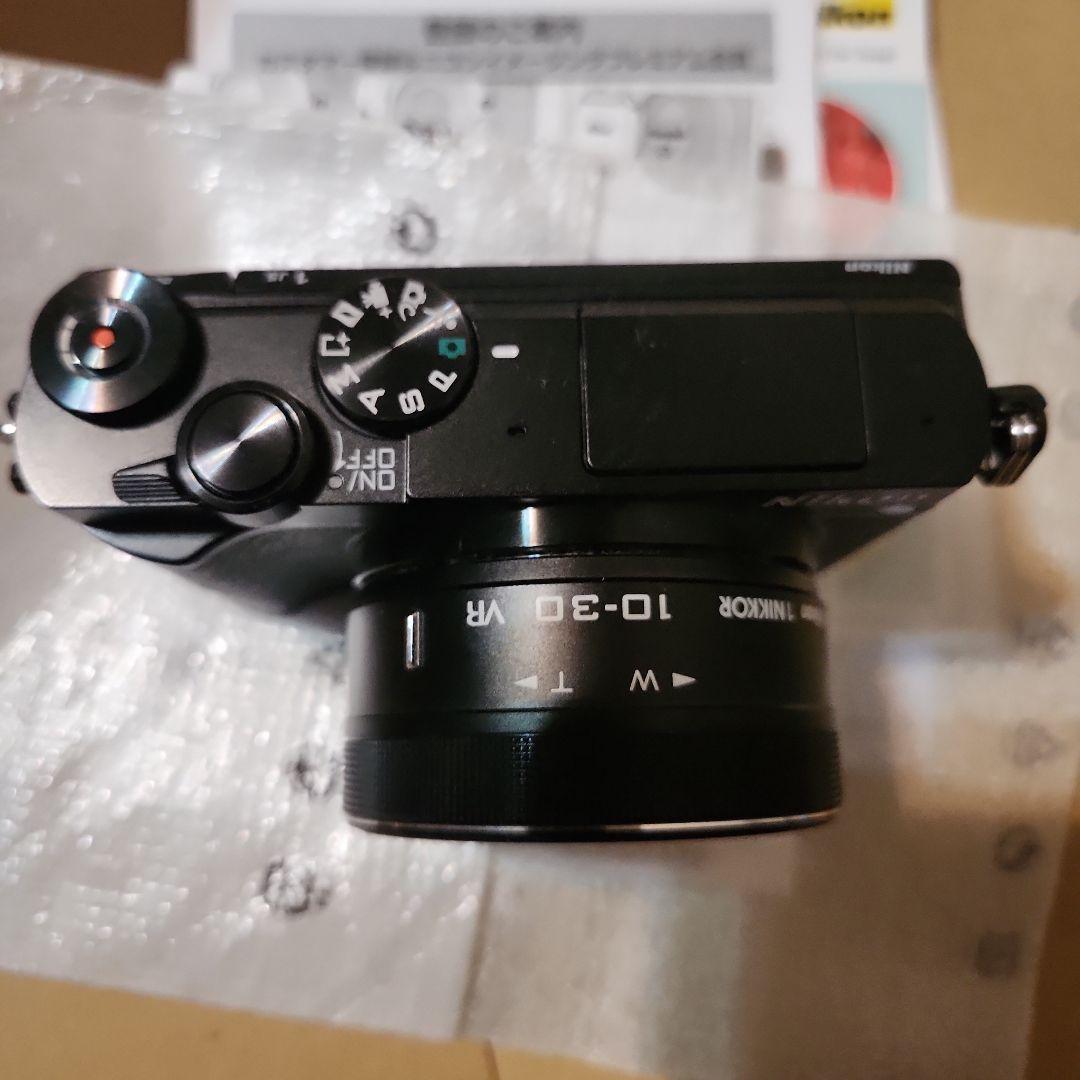 美品 NIKON J5 ダブルレンズキット ブラック 箱付き 欠品なし