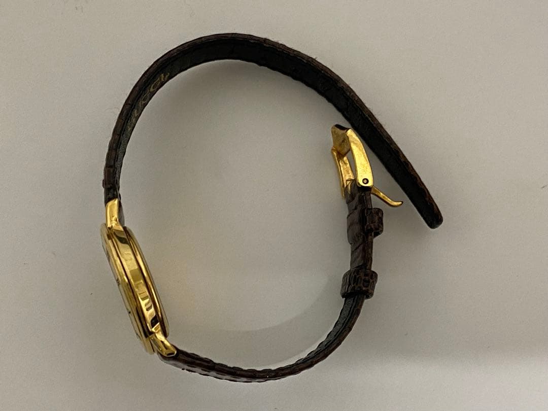 電池交換済み　GUCCI　グッチ　3000L　クオーツ　レディース時計