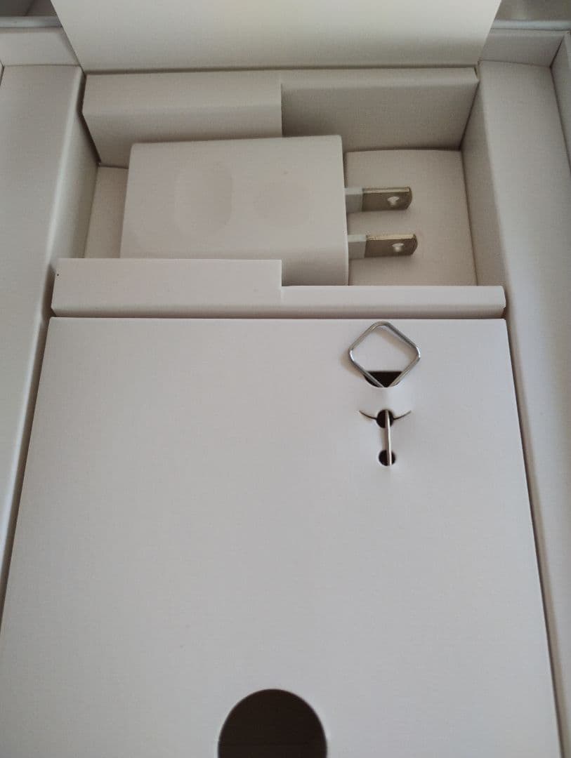 MediaPad M5 lite 8インチ マイクロSDカード32GB ケース付