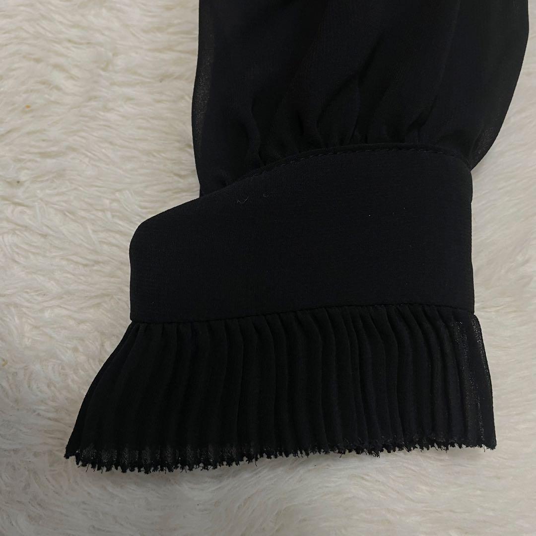 極美品✨Sov. ソブ　ギャザーフリルデザインブラウス　リボン　ブラック　黒