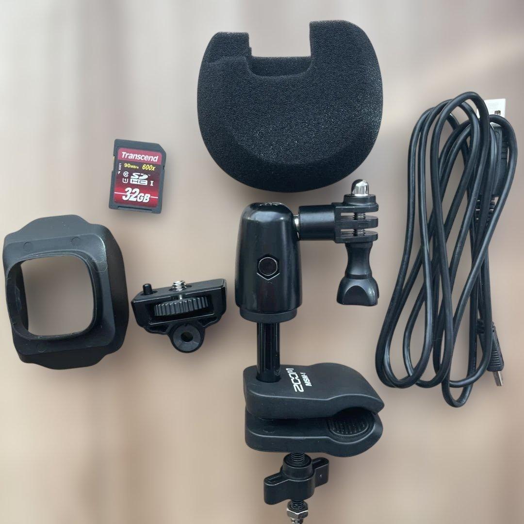 ZOOM ハンディビデオカメラレコーダー Q4n