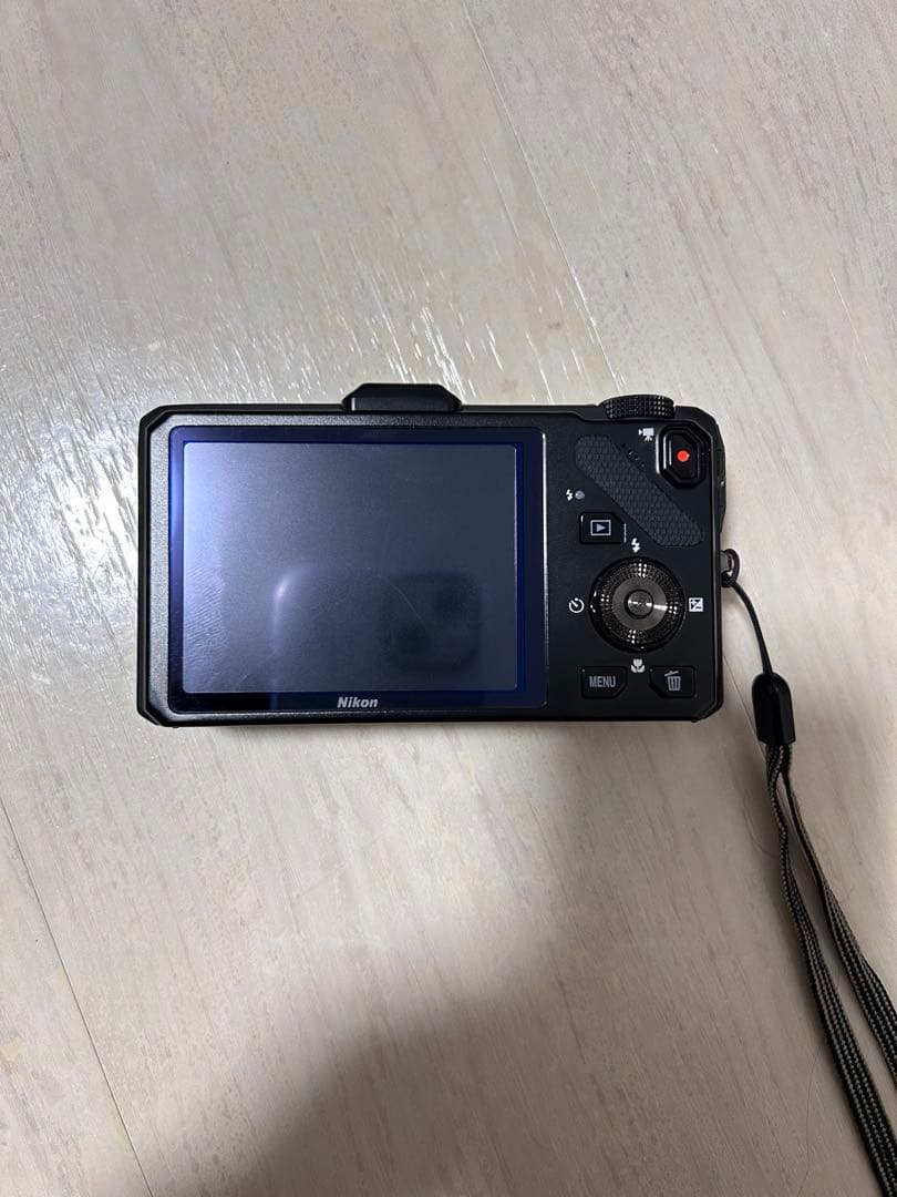 Nikon COOLPIX S9300 18倍ズーム ケース&三脚付き【超美品】