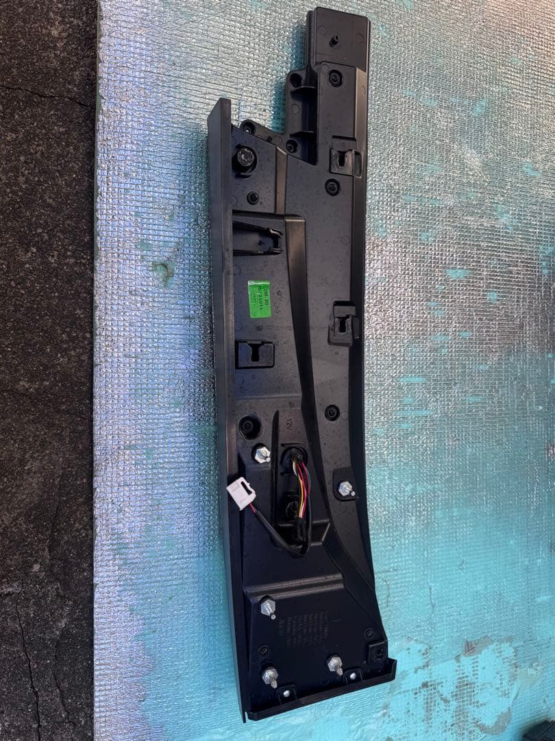 90系ノア/ヴォクシー　LEDテールランプ