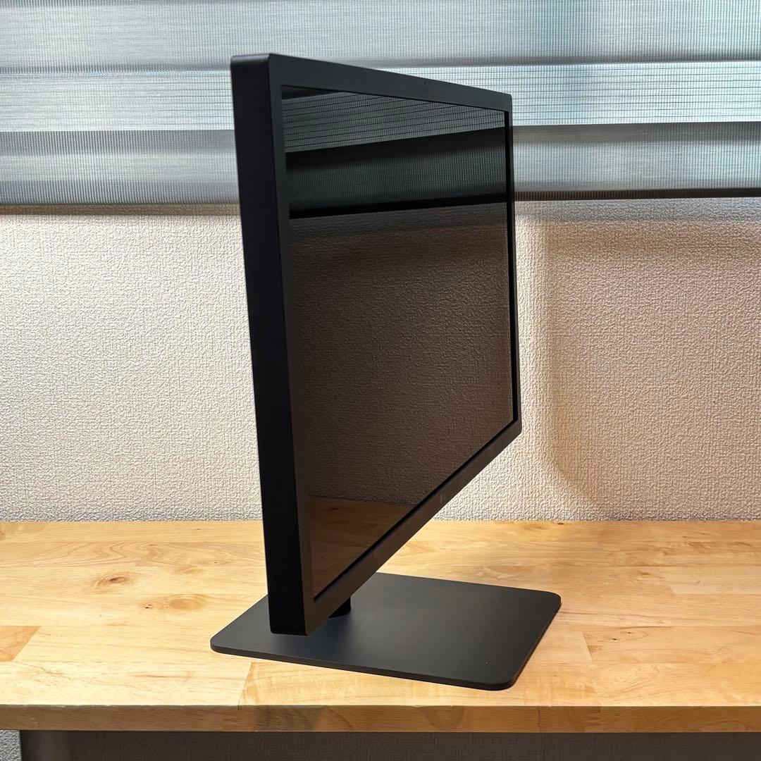 LG UltraFine 4K Display 21.5″ 22MD4KA-B