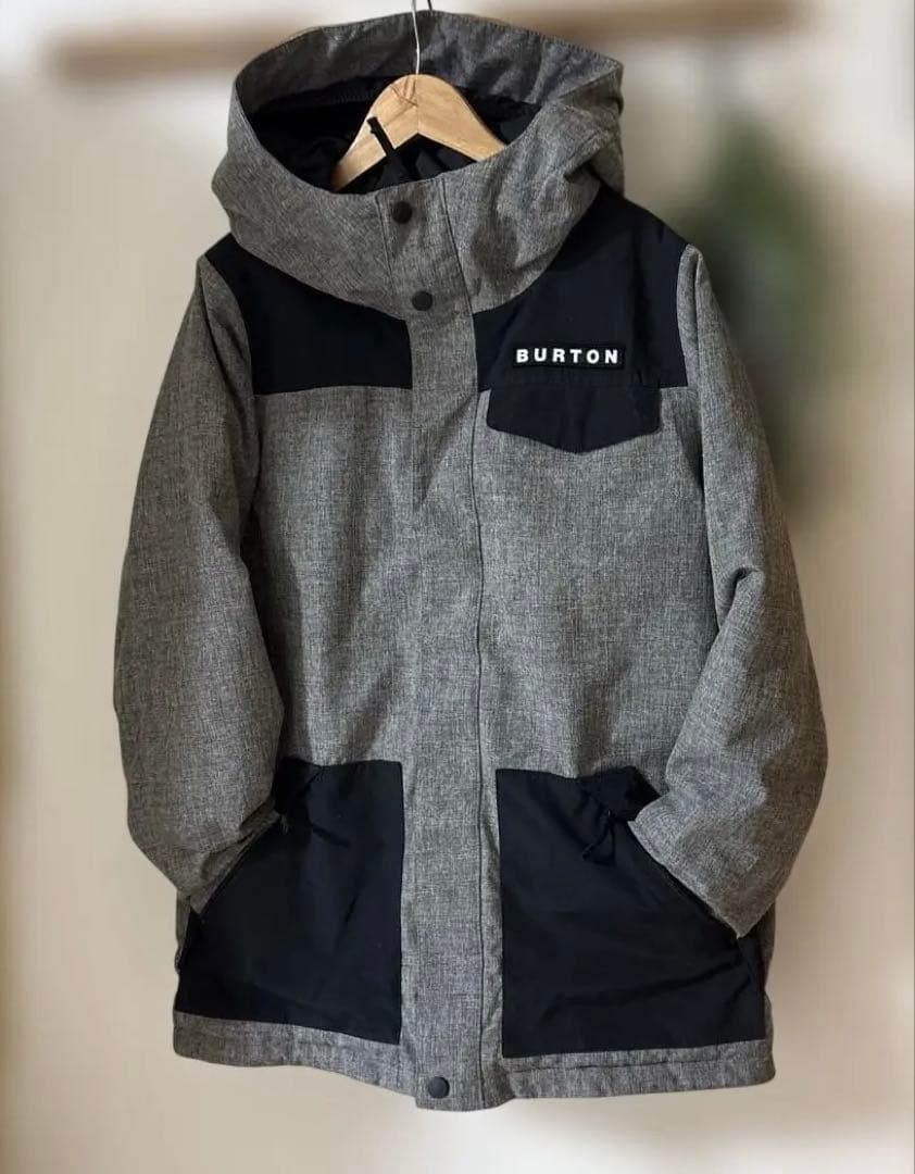 美品　BURTON キッズ　スノーボードジャケット XL グレー/ブラック