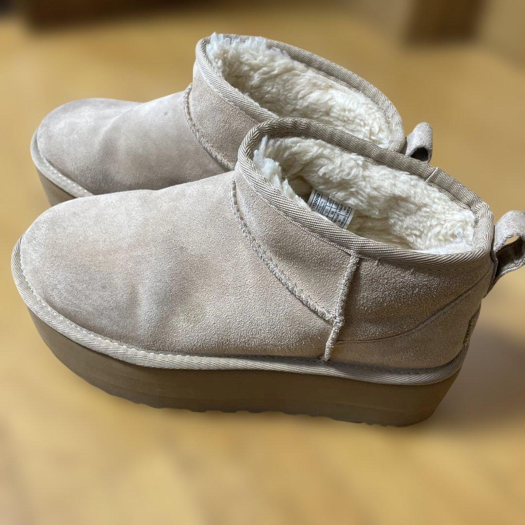 UGG クラシック ウルトラミニ プラットフォーム 厚底 ムートンブーツ✨✨