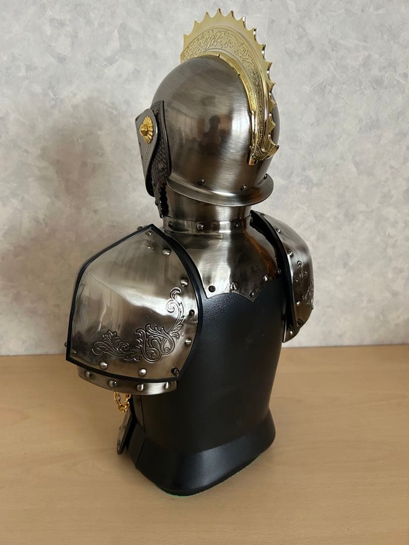 King Arthur ARMOR'S DECANTER SET 鎧 甲冑