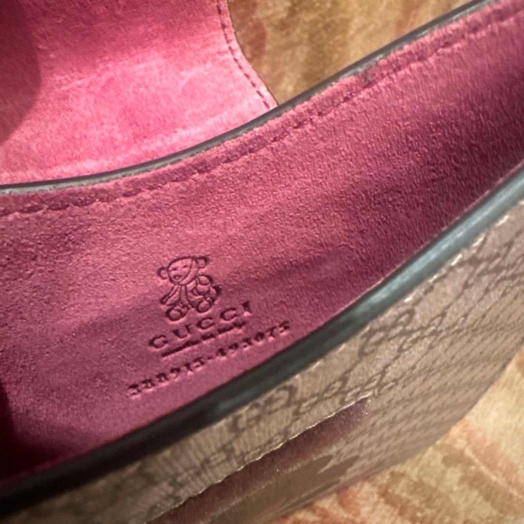 お*す様 極美品✨GUCCI iPadケース mini スプリーム ペイント P