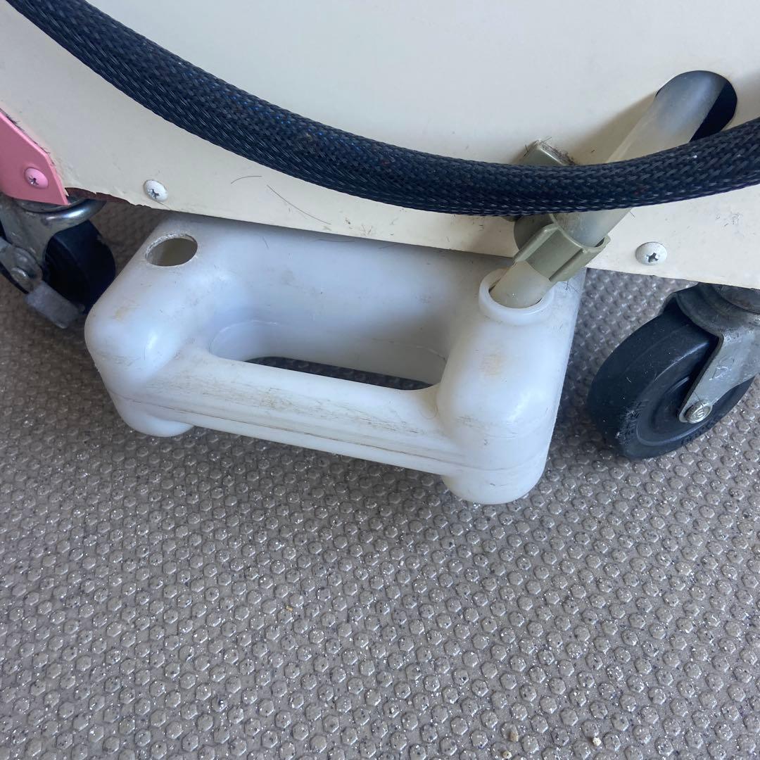 直本工業製 Parrucchi パルッキー 美容用　スチーマー　業務用　稼働品