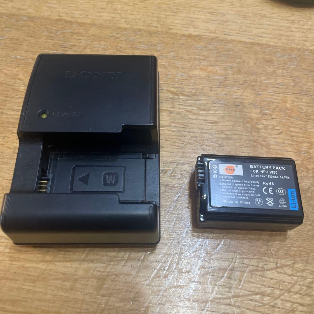 SONY α33 ズームレンズキット+ 55-200 SLT-A33 一眼カメラ